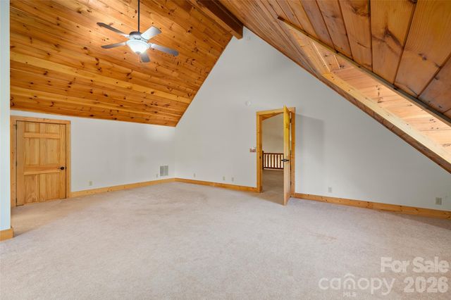 42 Chinaberry Court, Waynesville, NC 28785