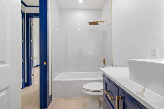 7831 Sandy Street, Houston, TX 77028