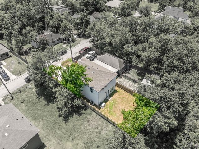 7831 Sandy Street, Houston, TX 77028