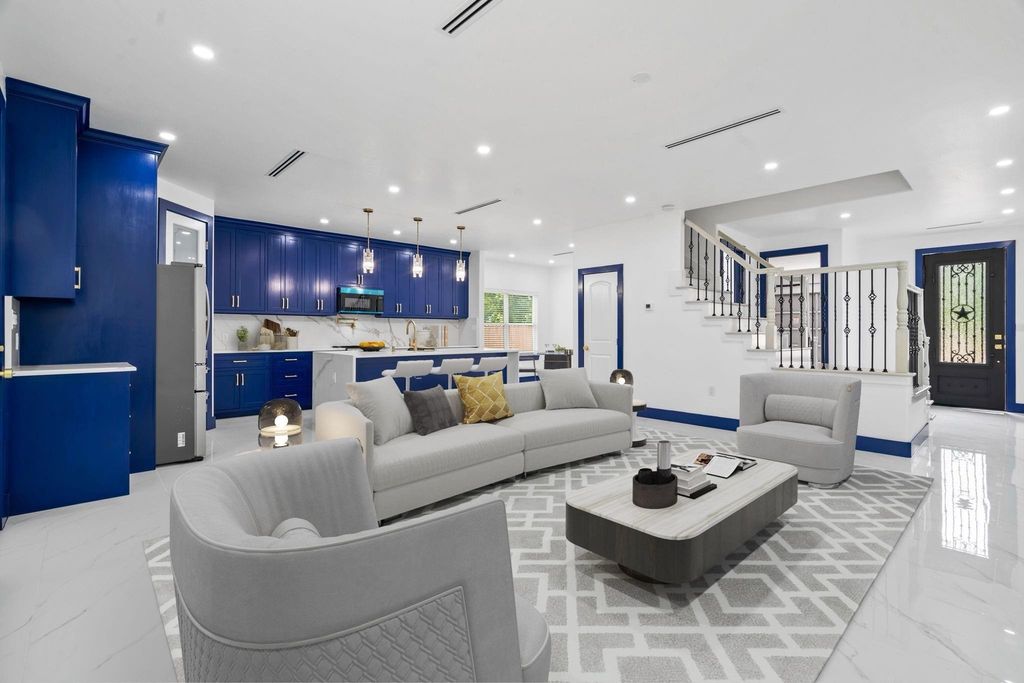 7831 Sandy Street, Houston, TX 77028