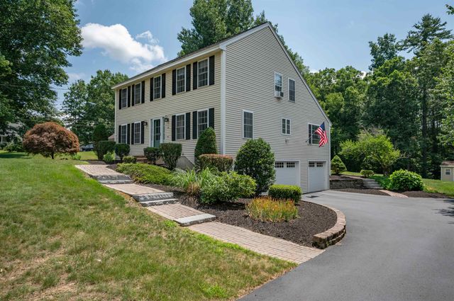 14 Village Drive, Atkinson, NH 03811