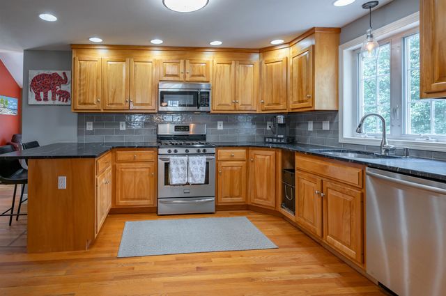 14 Village Drive, Atkinson, NH 03811