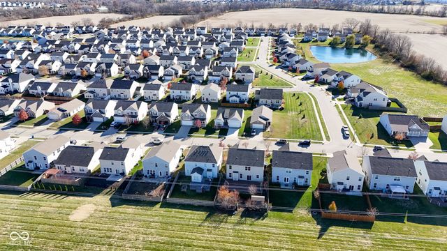 5764 Bluff View Lane, Whitestown, IN 46075