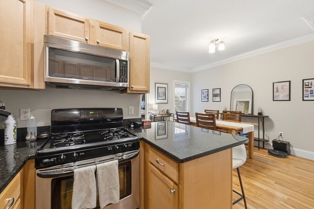 301-303 Bolton St 1, Boston, MA 02127