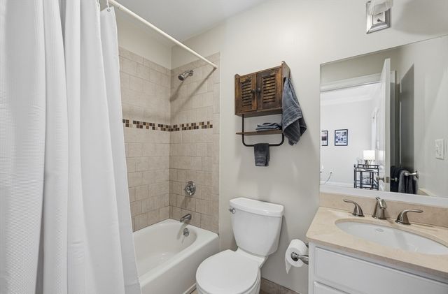 301-303 Bolton St 1, Boston, MA 02127