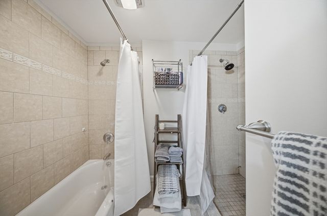 301-303 Bolton St 1, Boston, MA 02127