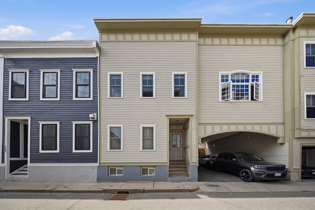 301-303 Bolton St 1, Boston, MA 02127