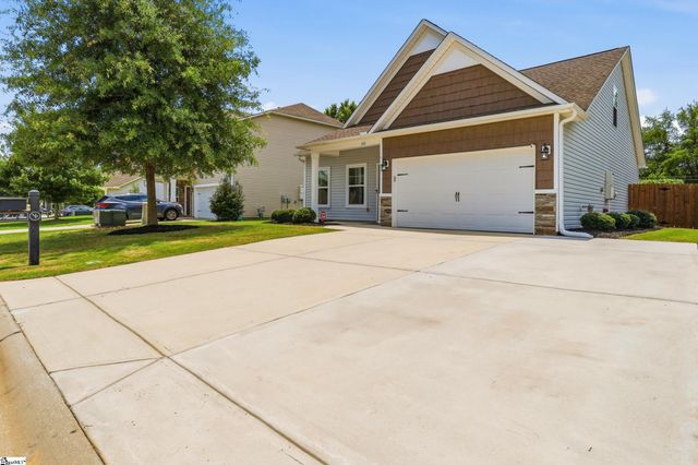 103 Chadmore Street, Simpsonville, SC 29681