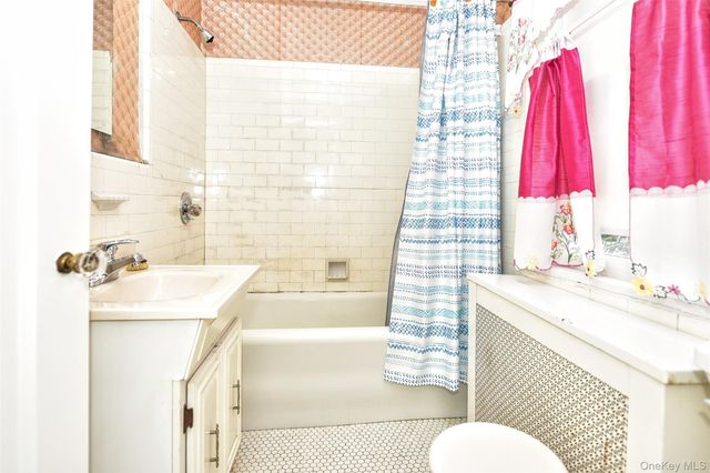 85 Battle Avenue, White Plains, NY 10606