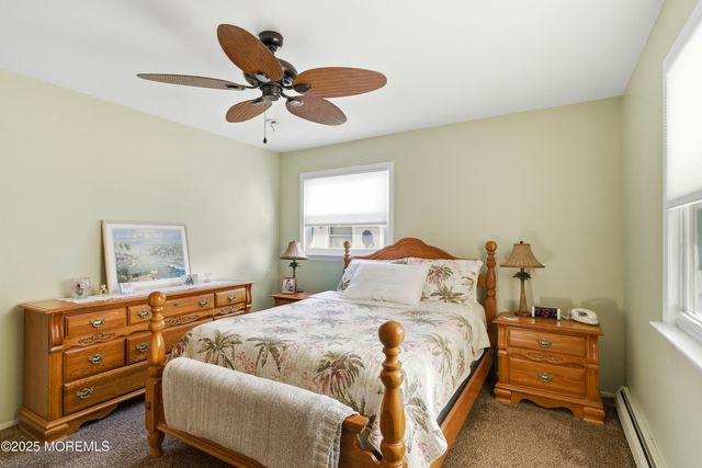 31 Charlotteville Drive S, Toms River, NJ 08757