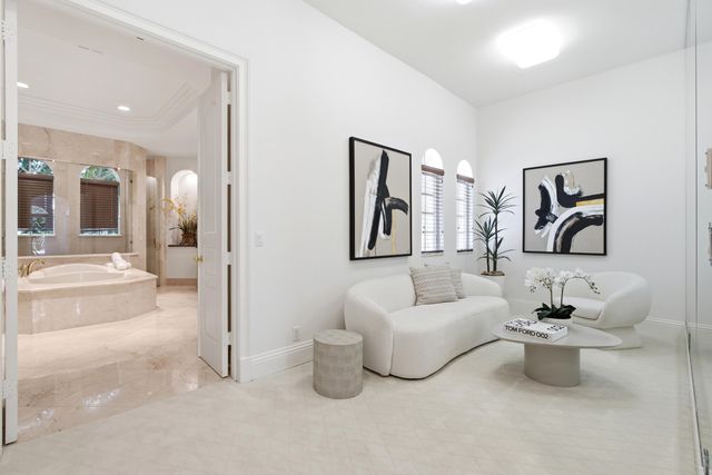 17165 Ave Le Rivage, Boca Raton, FL 33496