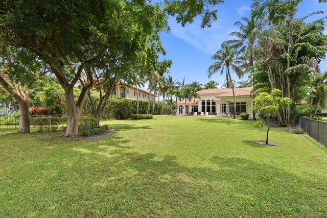 17165 Ave Le Rivage, Boca Raton, FL 33496