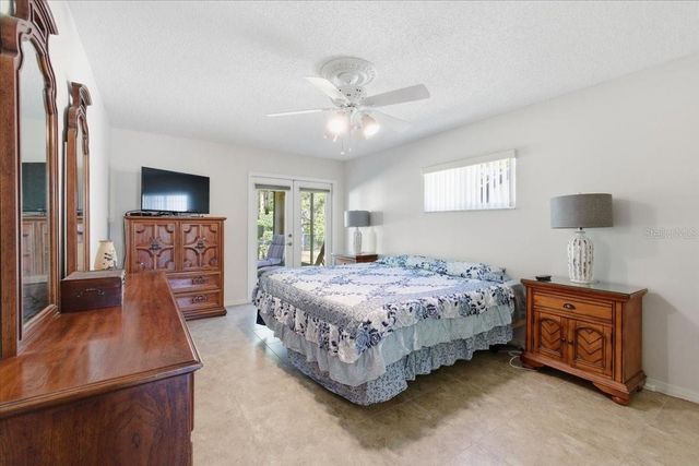 109 BARRINGTON DRIVE, Palm Coast, FL 32137