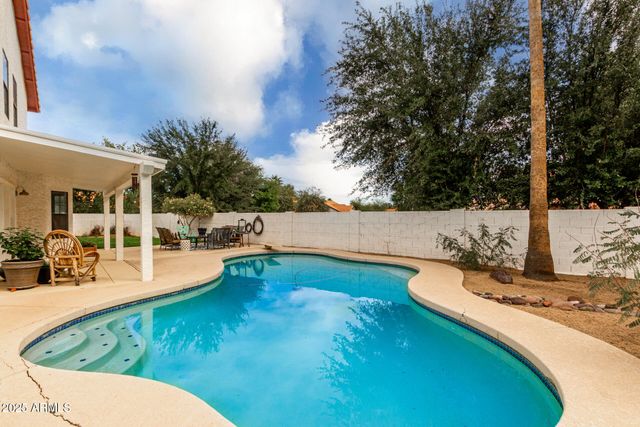 1118 E ENCINAS Avenue, Gilbert, AZ 85234