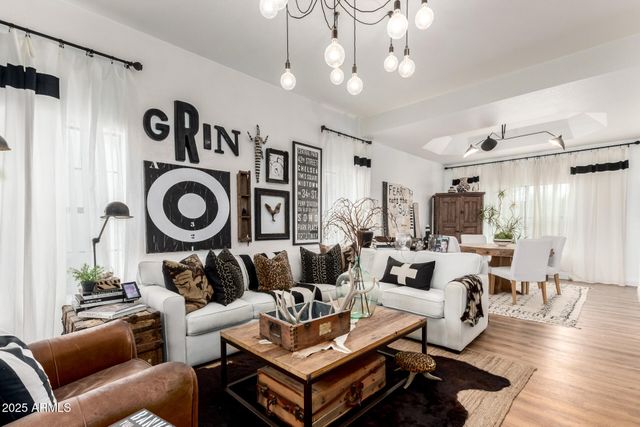 1118 E ENCINAS Avenue, Gilbert, AZ 85234