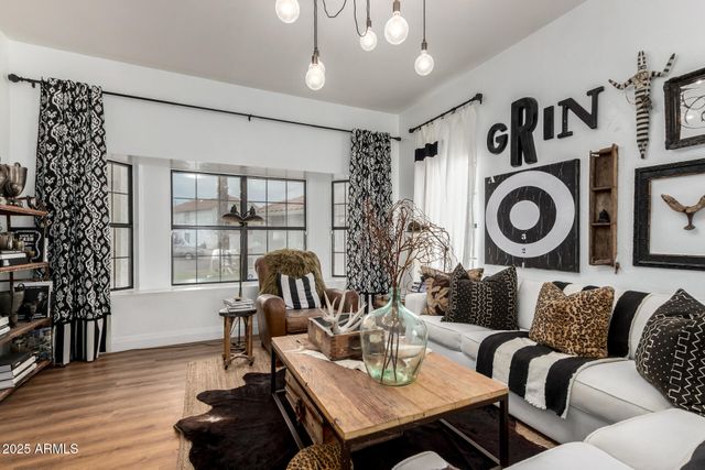 1118 E ENCINAS Avenue, Gilbert, AZ 85234