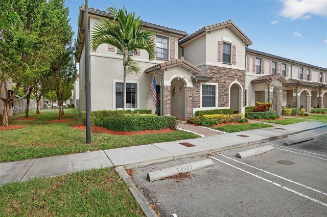 11527 SW 248th Ln, Homestead, FL 33032