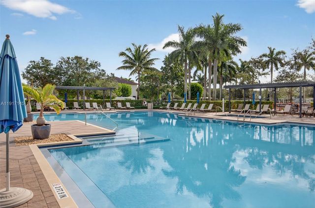 11527 SW 248th Ln, Homestead, FL 33032