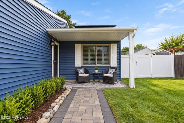 97 Garrison Drive, Tinton Falls, NJ 07753