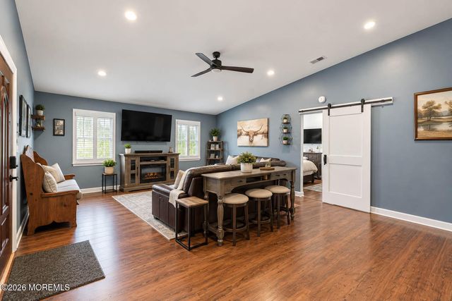97 Garrison Drive, Tinton Falls, NJ 07753