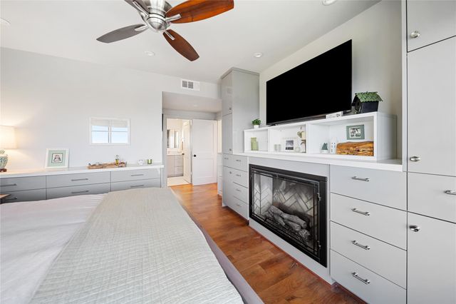 2001 Holcombe Boulevard 2502, Houston, TX 77030