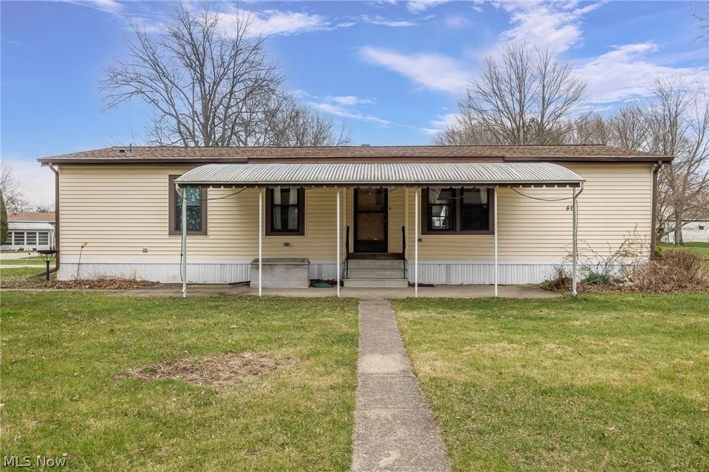 46 Sycamore, Olmsted Twp, OH 44138