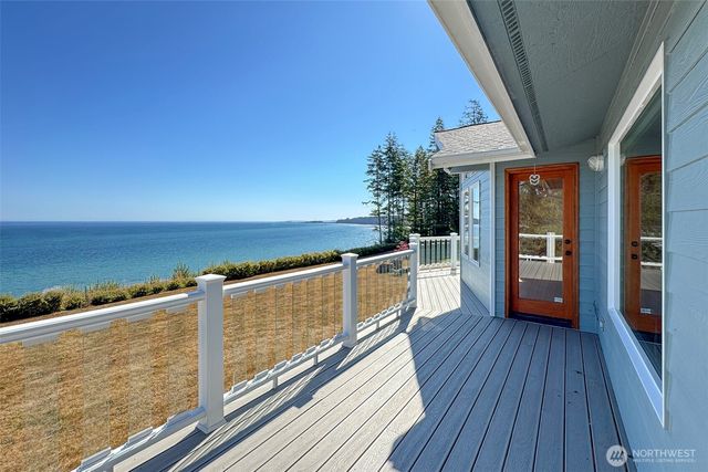 99 S Point Road, Port Angeles, WA 98363