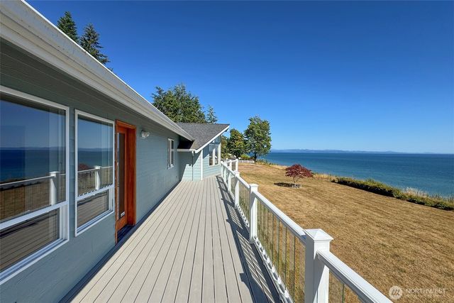 99 S Point Road, Port Angeles, WA 98363