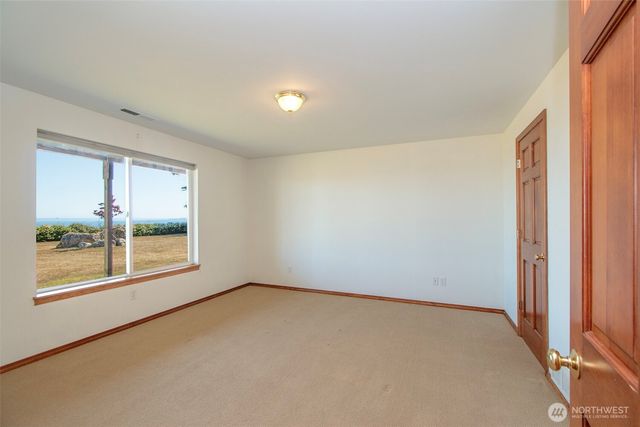 99 S Point Road, Port Angeles, WA 98363