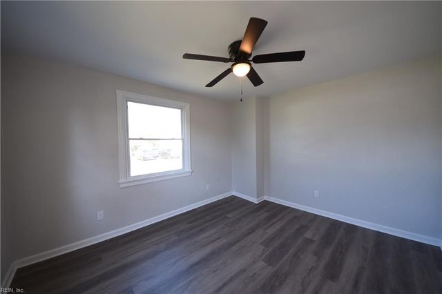 18 E Gilbert ST, Hampton, VA 23669