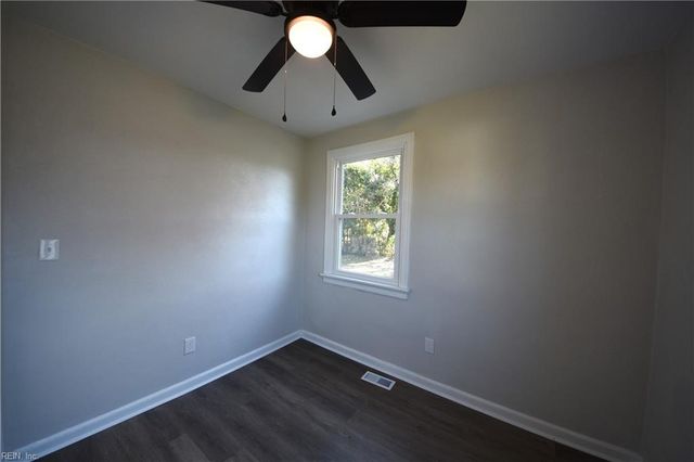 18 E Gilbert ST, Hampton, VA 23669