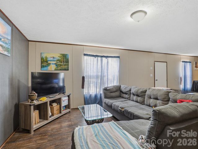 208 Daves Road, York, SC 29745
