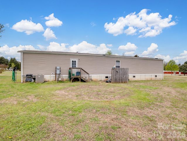 208 Daves Road, York, SC 29745