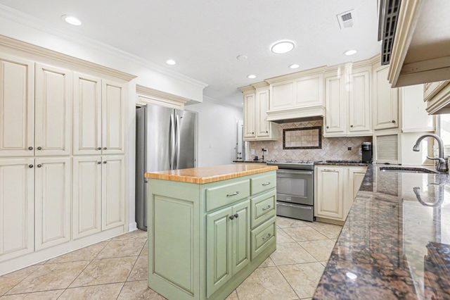 1930 Kate Ln., Myrtle Beach, SC 29575