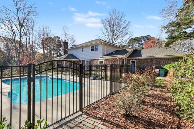 1930 Kate Ln., Myrtle Beach, SC 29575