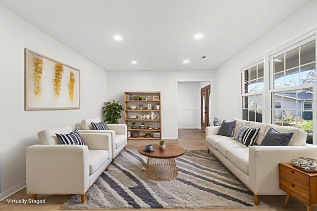 1930 Kate Ln., Myrtle Beach, SC 29575