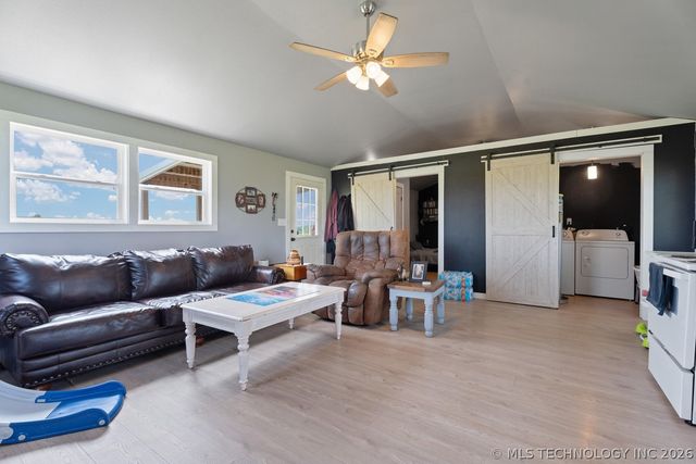 14935 E 380 Road, Claremore, OK 74017