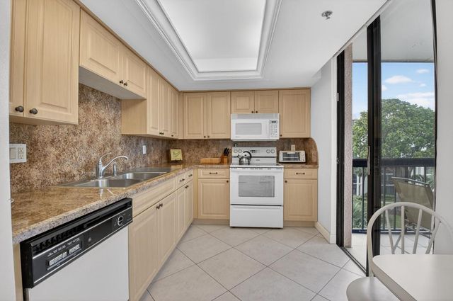 1554 Bridgewood Drive, Boca Raton, FL 33434