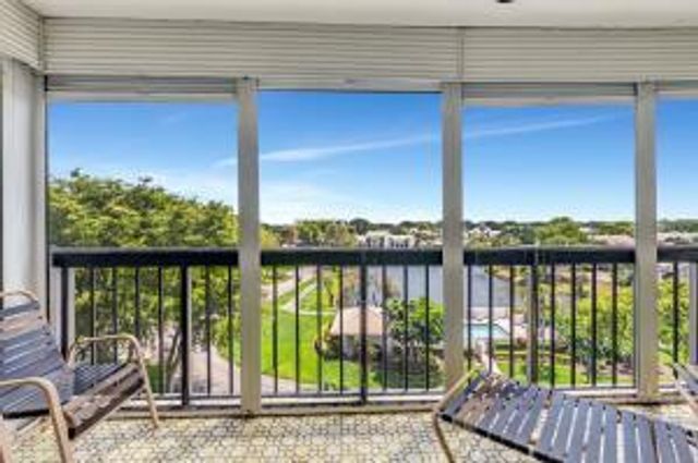 1554 Bridgewood Drive, Boca Raton, FL 33434