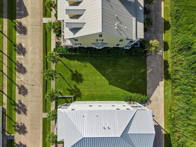 726 Positano Road, Galveston, TX 77550