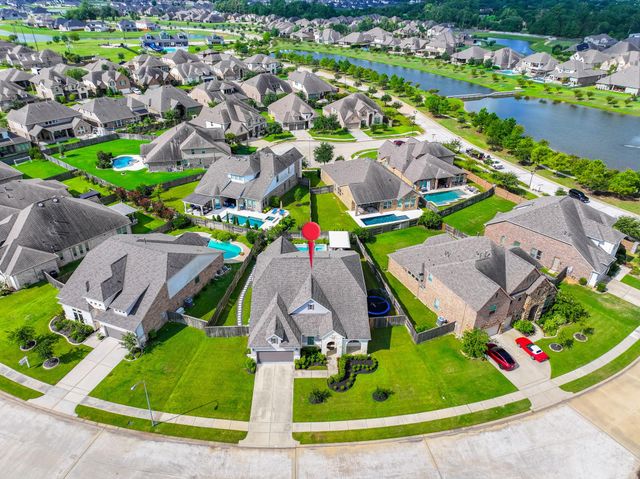 25403 Angelwood Springs Lane, Tomball, TX 77375