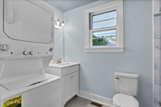 1121 S 6th Street, Wilmington, NC 28401