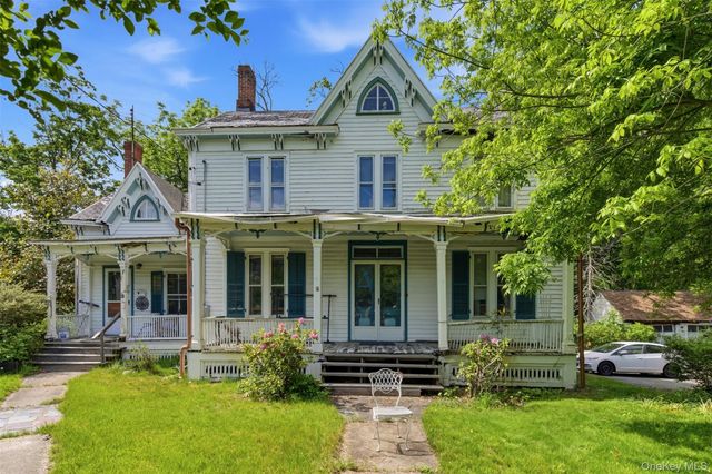 215 Main Street, Cold Spring Harbor, NY 11724