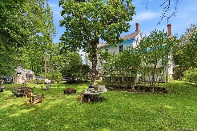 215 Main Street, Cold Spring Harbor, NY 11724