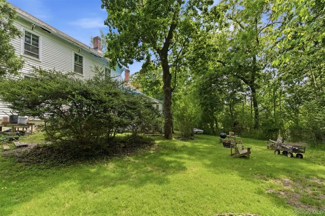 215 Main Street, Cold Spring Harbor, NY 11724