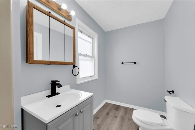 239 E 214th Street, Euclid, OH 44123