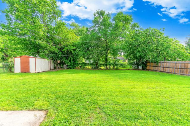 4716 Fawn Drive, Fort Worth, TX 76132