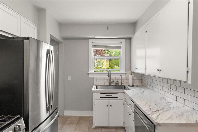 1331 Hillcrest Avenue Nw, City Of Grand Rapids, MI 49504