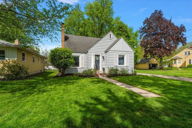 1331 Hillcrest Avenue Nw, City Of Grand Rapids, MI 49504