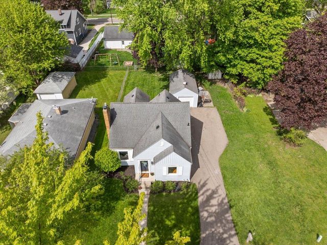 1331 Hillcrest Avenue Nw, City Of Grand Rapids, MI 49504